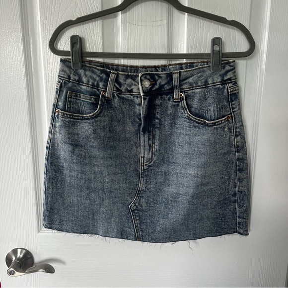 Denim skirt - Picture 1 of 3